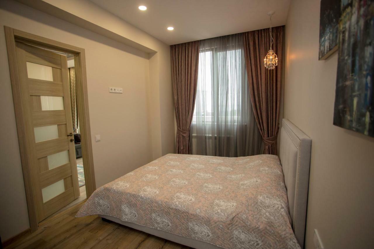 Nano'S Exclusive Fashionable Apartment Batumi Exterior foto